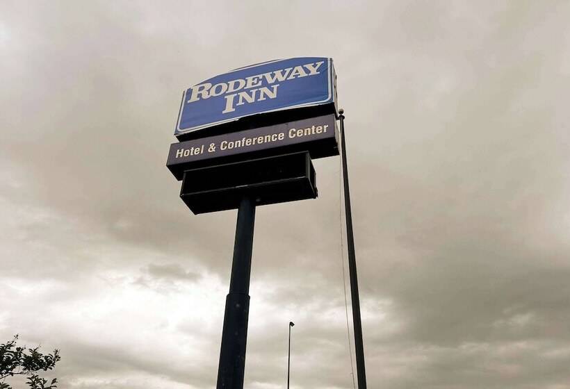فندق Rodeway Inn