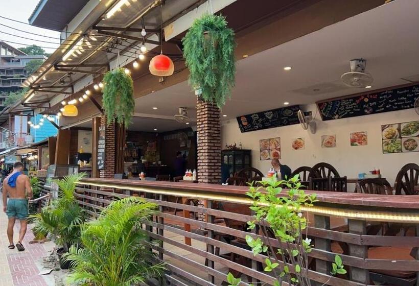 هتل Sabai House