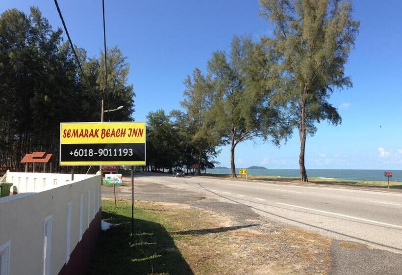 فندق Semarak Beach Inn