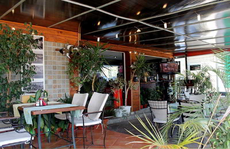 Отель St. Nikolas