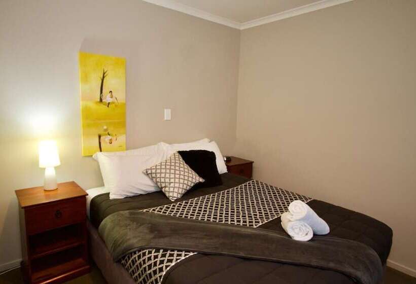 בית מלון כפרי Station Lodge