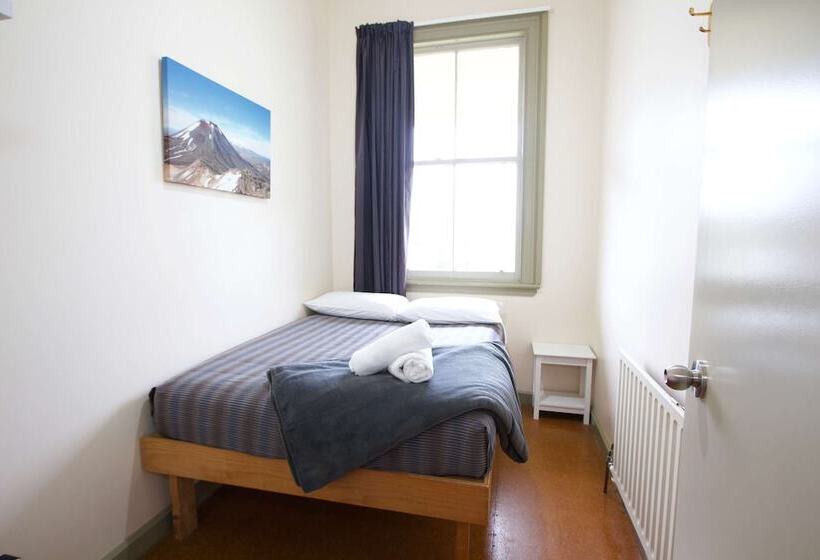 בית מלון כפרי Station Lodge