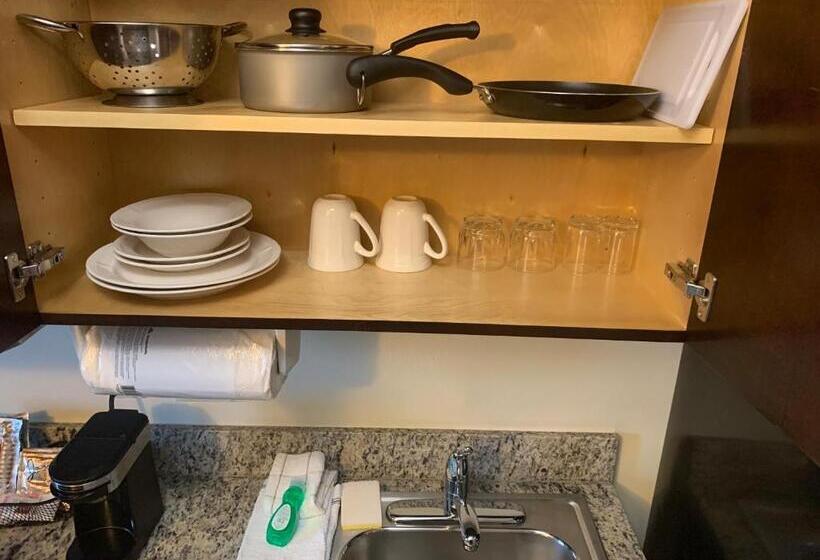 فندق Suburban Studios Donaldsonville   Gonzales