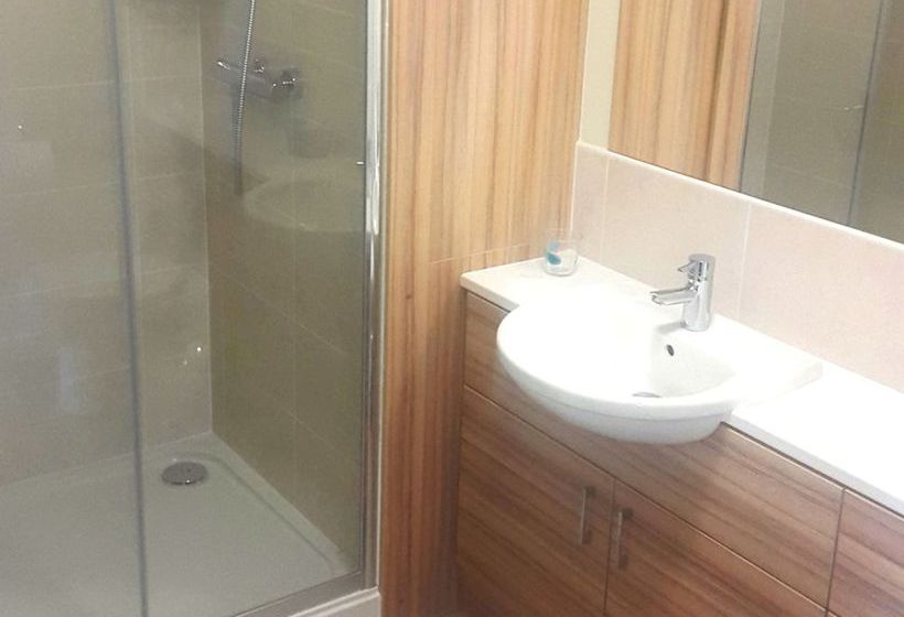 ホテル Telford University Rooms