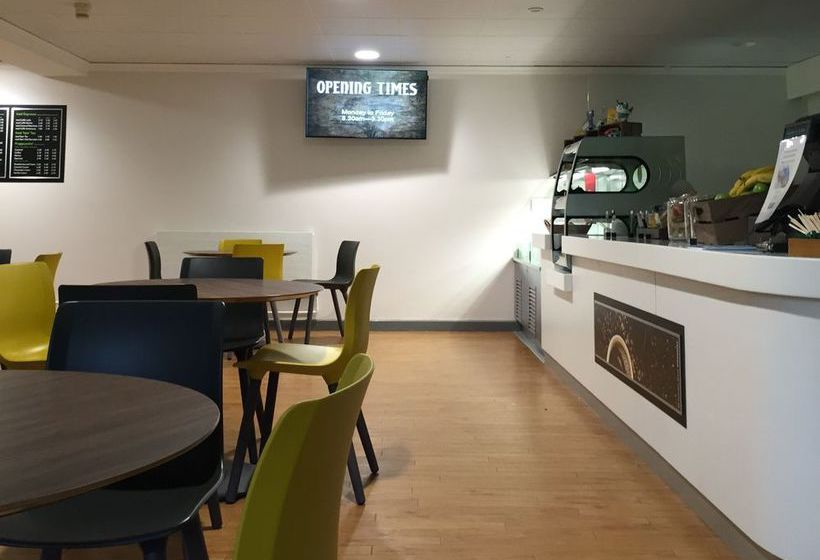 ホテル Telford University Rooms