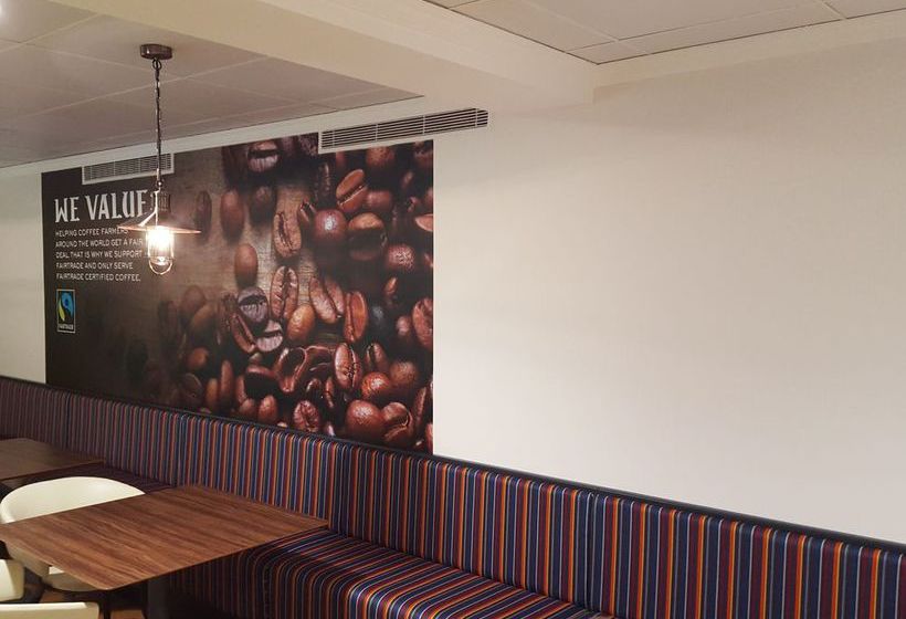 ホテル Telford University Rooms