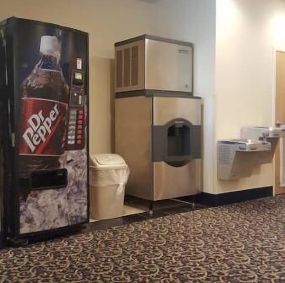 فندق The Rutledge Inn