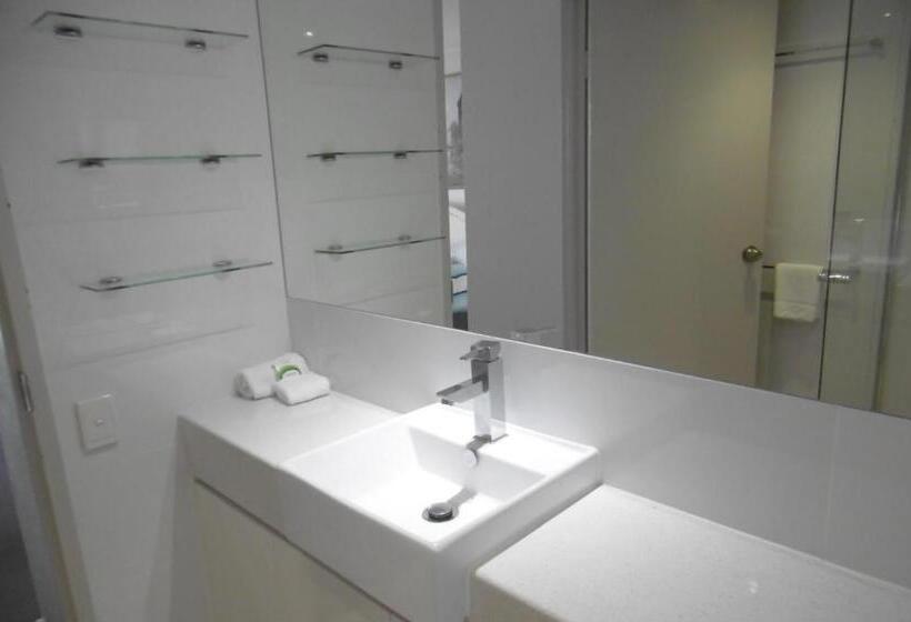 בית מלון כפרי Trafalgar Towers