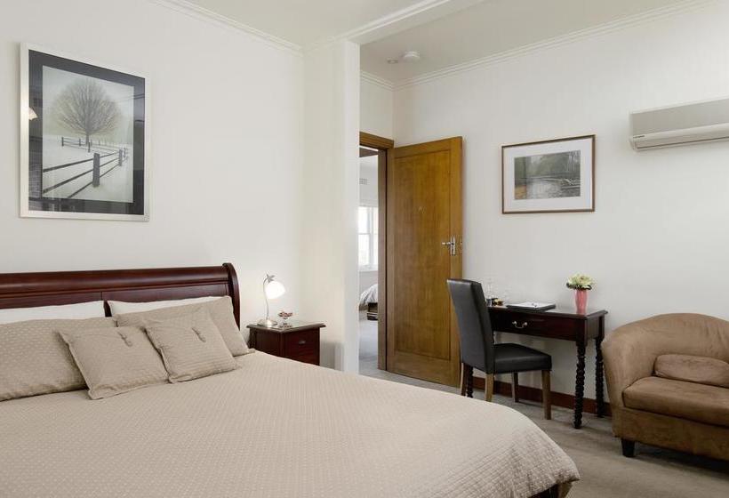 فندق Trevallyn House B & B