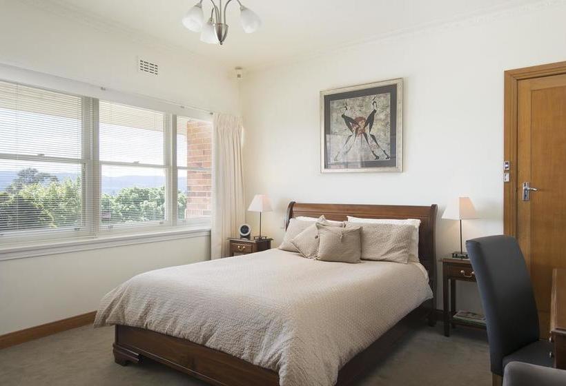 فندق Trevallyn House B & B