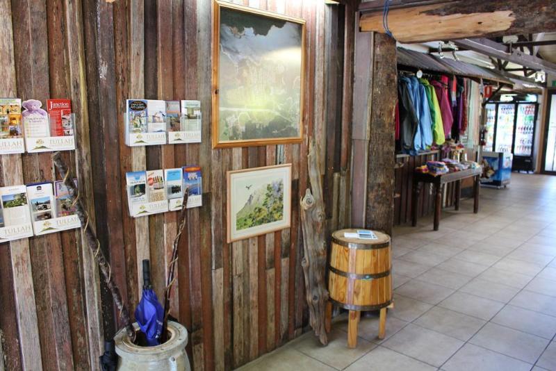 فندق Tullah Lakeside Lodge