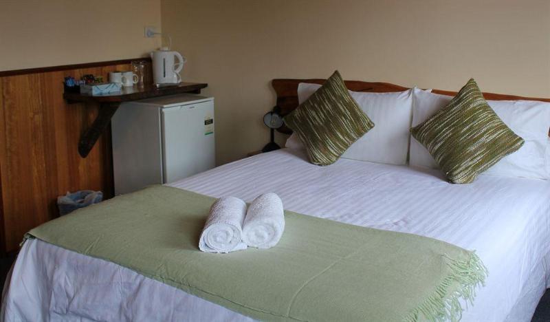 فندق Tullah Lakeside Lodge