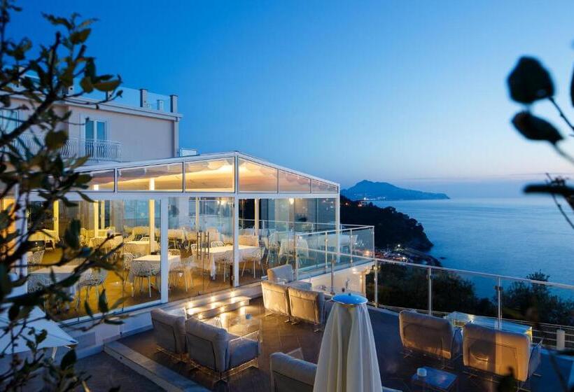 فندق Villa Fiorella Art