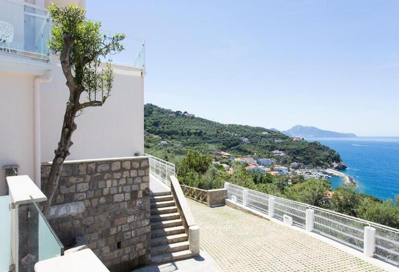 فندق Villa Fiorella Art