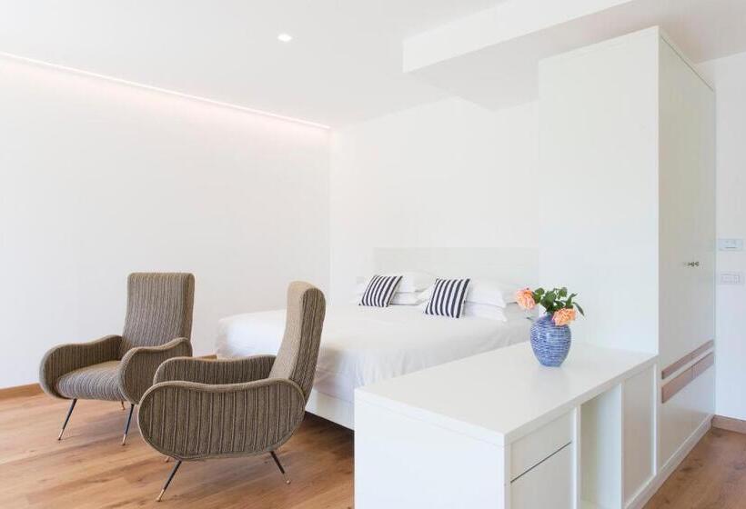 فندق Villa Fiorella Art