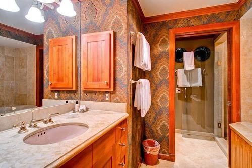 فندق Village Ford Hall