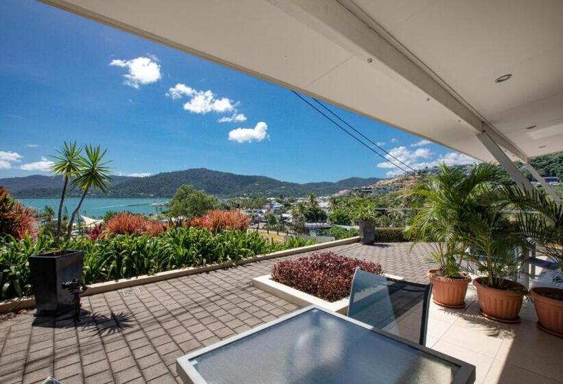 בית מלון כפרי Waterview Airlie Beach