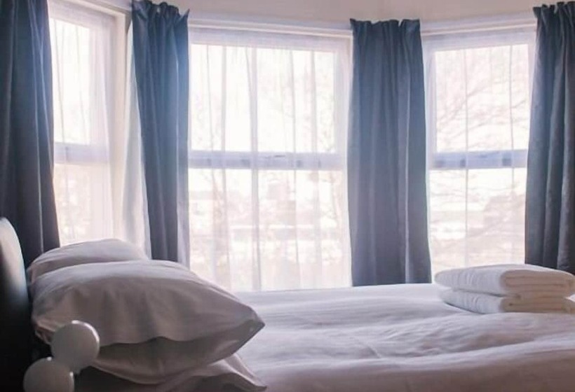 בית מלון כפרי Wellesley Park