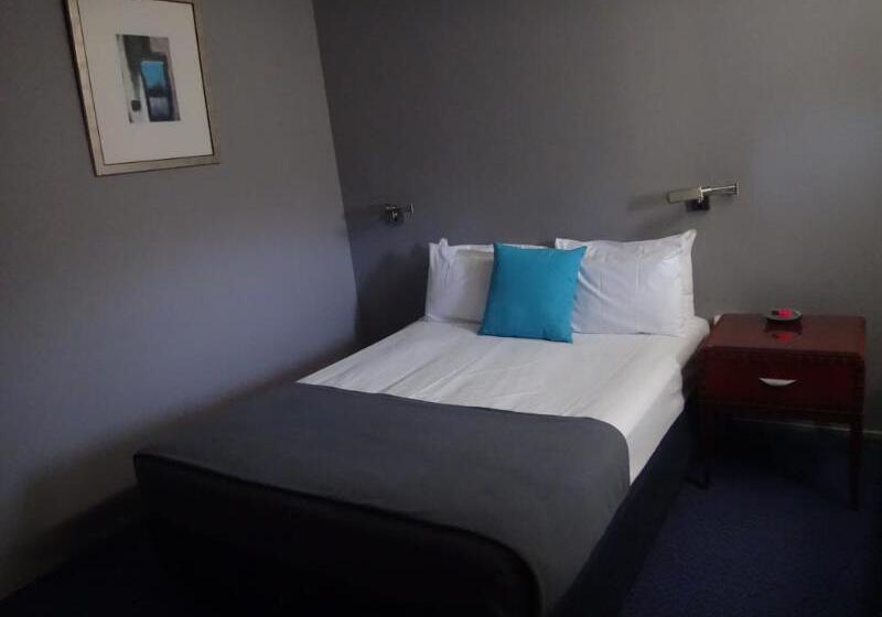 호텔 Wm  Bankstown