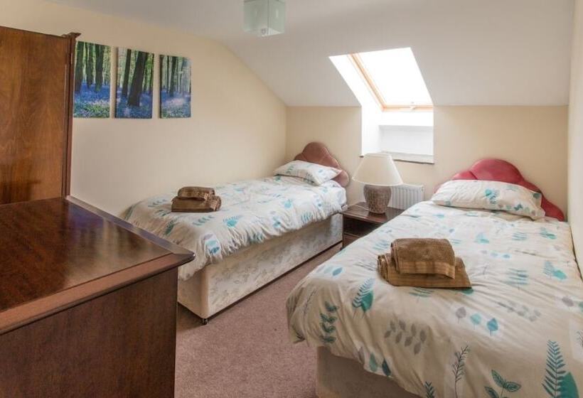 Merlin Cottages