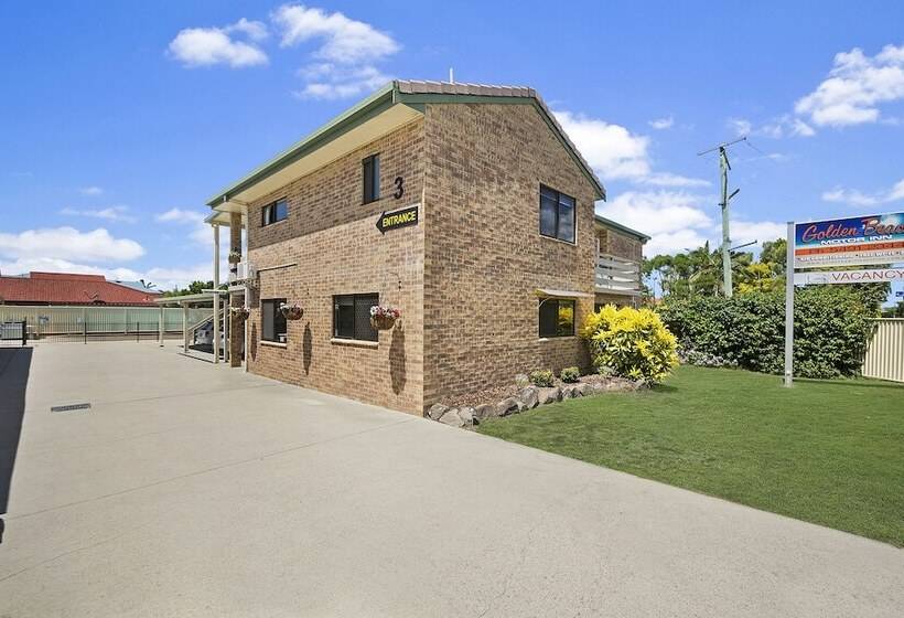 Мотель Golden Beach Motor Inn, Caloundra