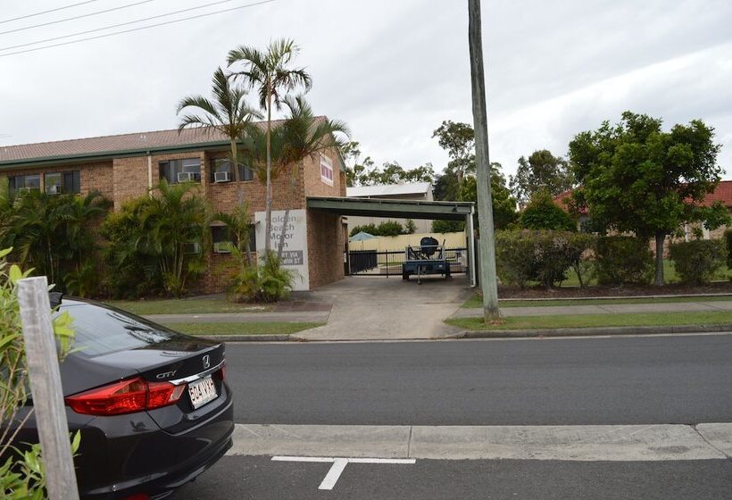 Мотель Golden Beach Motor Inn, Caloundra