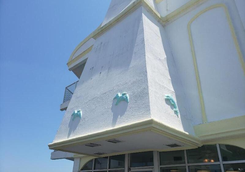 فندق على الطريق Seascape Inn   Daytona Beach Shores