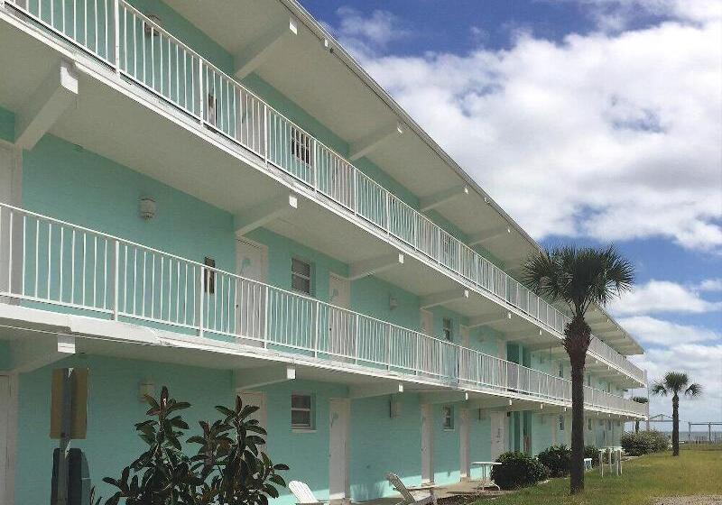 فندق على الطريق Seascape Inn   Daytona Beach Shores