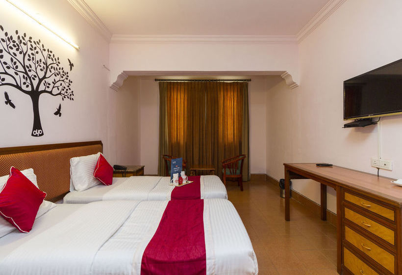 Oyo Apartments Langford Garden