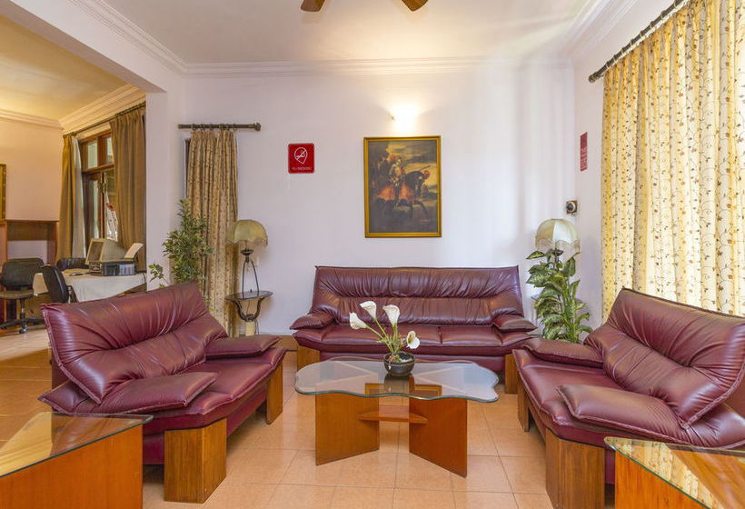 Oyo Apartments Langford Garden