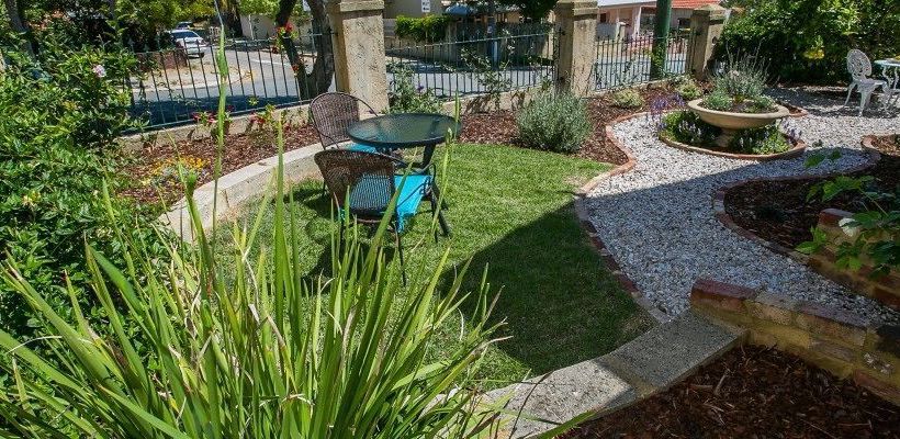 פנסיון Danum House Bed & Breakfast