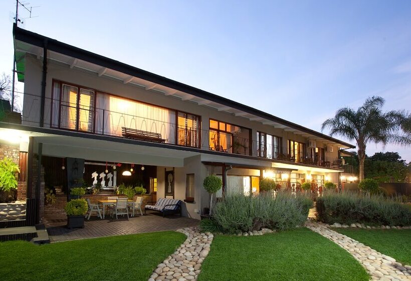 پانسیون Miles B&b Guest House