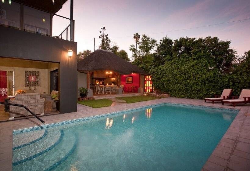 پانسیون Miles B&b Guest House