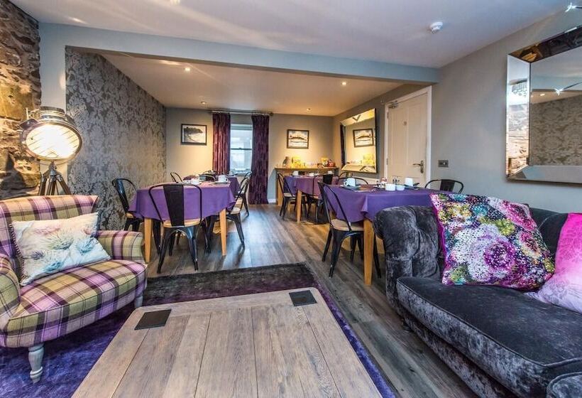 펜션 Shorehead Guest House