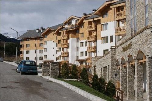 בית מלון כפרי St. John Hill Apartments