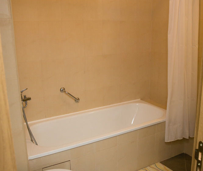 בית מלון כפרי St. John Hill Apartments