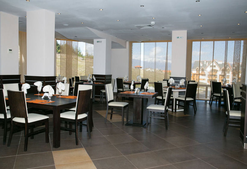 בית מלון כפרי St. John Hill Apartments