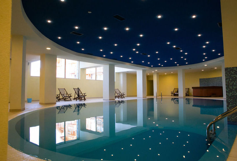 בית מלון כפרי St. John Hill Apartments