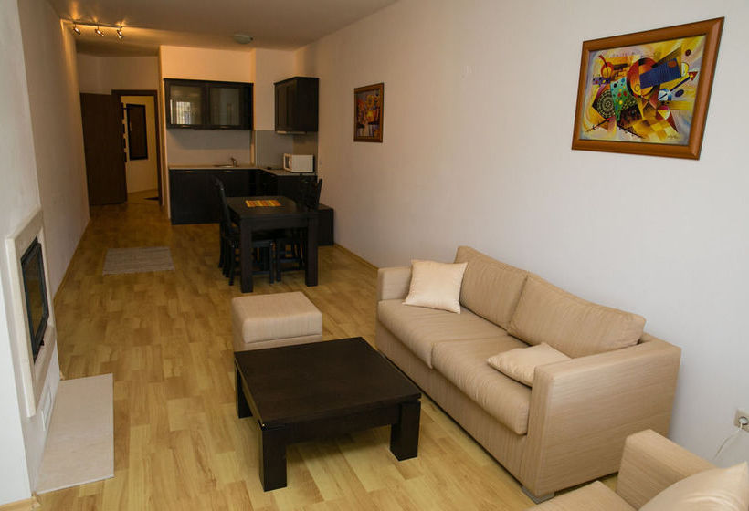 בית מלון כפרי St. John Hill Apartments