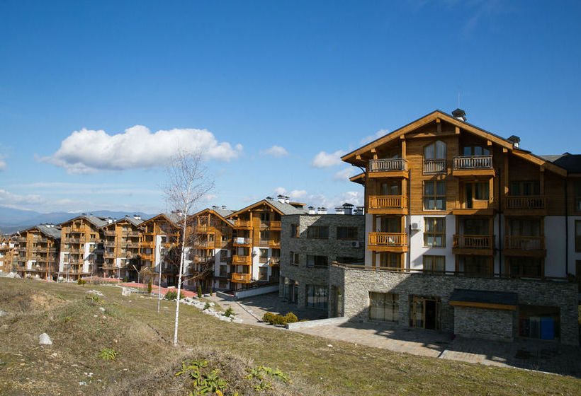 בית מלון כפרי St. John Hill Apartments