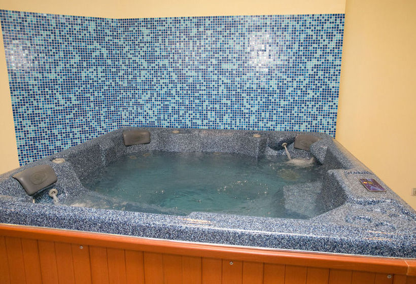 בית מלון כפרי St. John Hill Apartments