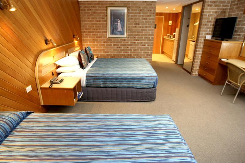 The Hermitage Motel   Campbelltown