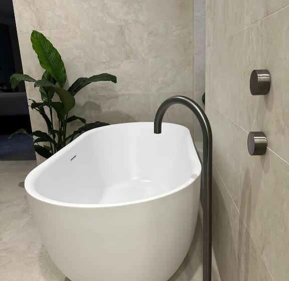 The Retreat At Stirling