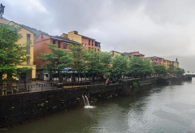 The Waterfront Shaw  Lavasa