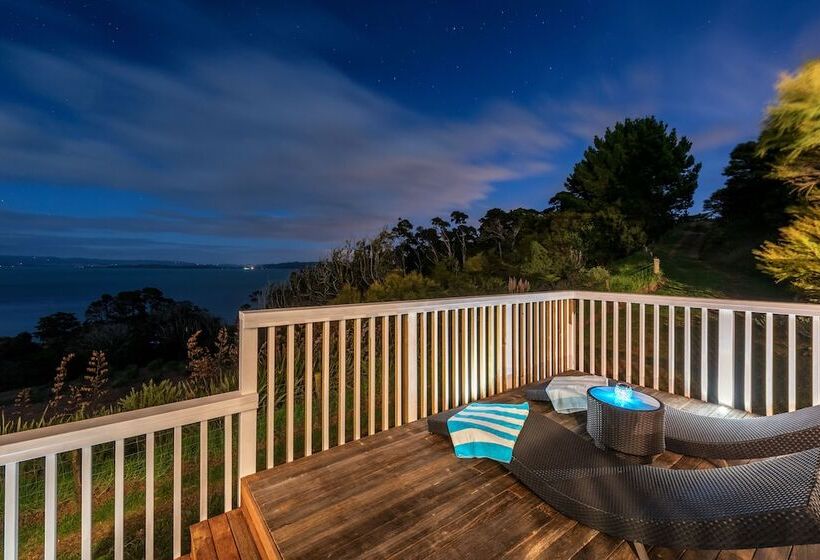 Woodside Bay Cottage