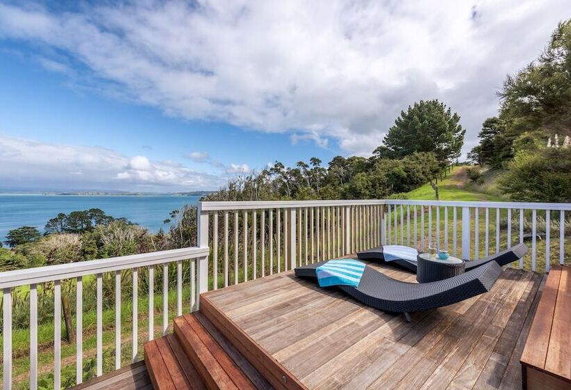 Woodside Bay Cottage