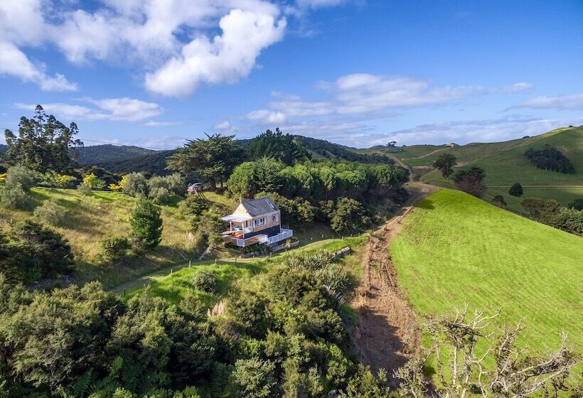Woodside Bay Cottage