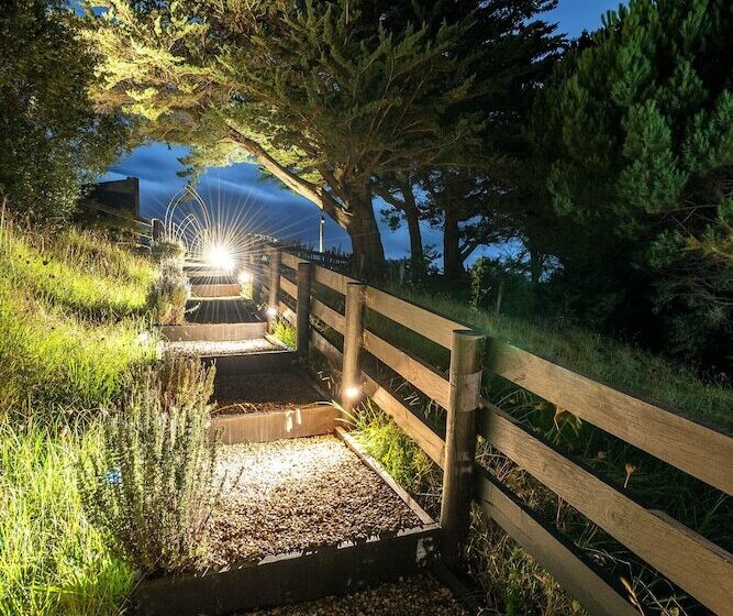 Woodside Bay Cottage