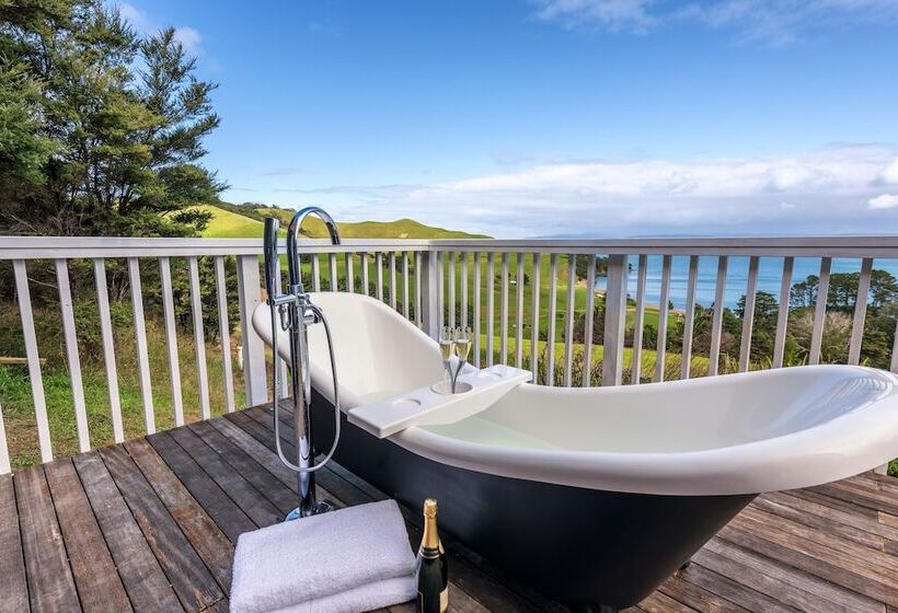 Woodside Bay Cottage