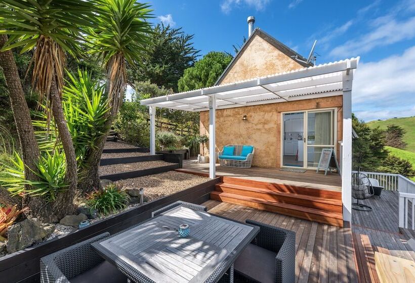 Woodside Bay Cottage